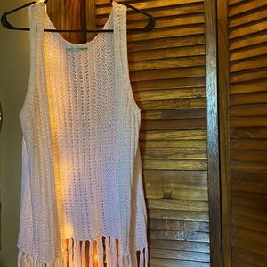 Knitted shawl designed for stylin’